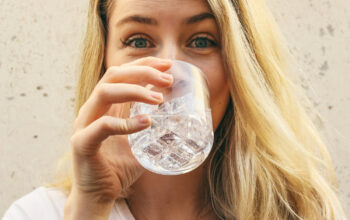 how-much-water-to-drink-daily